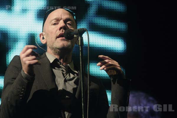 R.E.M - 2008-08-28 - SAINT CLOUD - Domaine National - Grande Scene - 